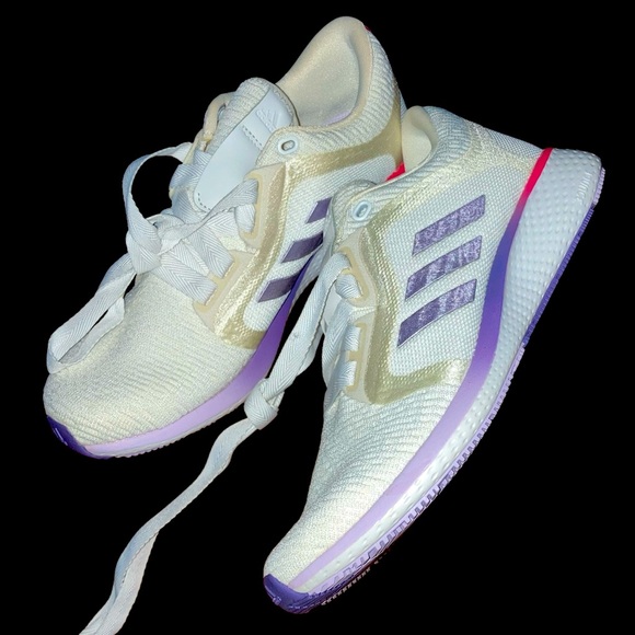 adidas Shoes - Adidas Edge Lux. New. Size 8.